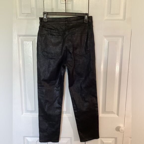 Express - Women’s Black Snakeskin Super High Rise Mom Jeans - Sz 4 - Picture 3 of 5
